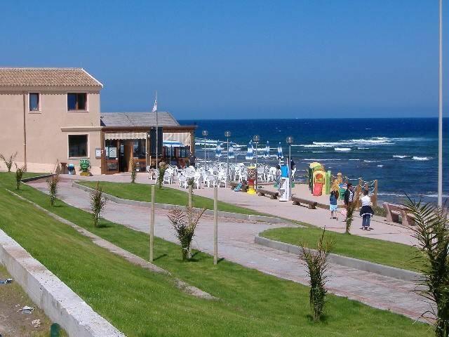 אורוסיי Hotel Gli Ulivi מראה חיצוני תמונה