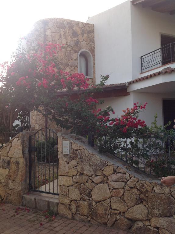 אורוסיי Hotel Gli Ulivi מראה חיצוני תמונה