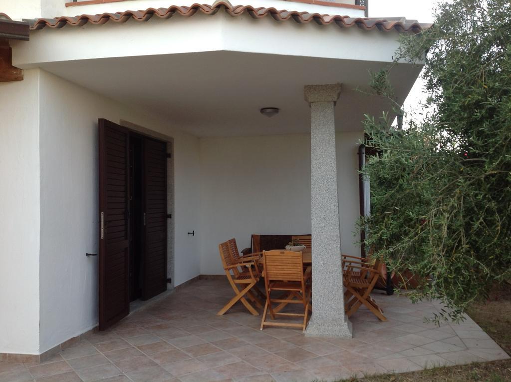 אורוסיי Hotel Gli Ulivi מראה חיצוני תמונה