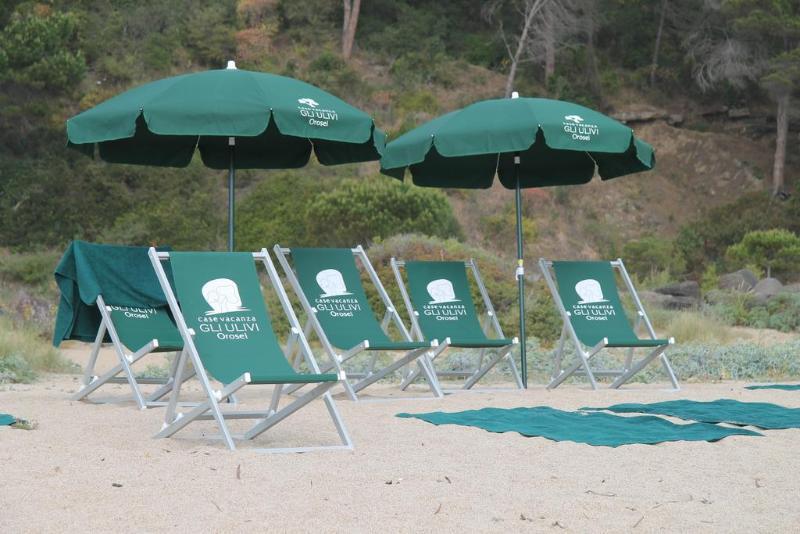 אורוסיי Hotel Gli Ulivi מראה חיצוני תמונה