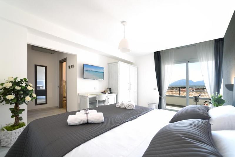 אורוסיי Hotel Gli Ulivi מראה חיצוני תמונה